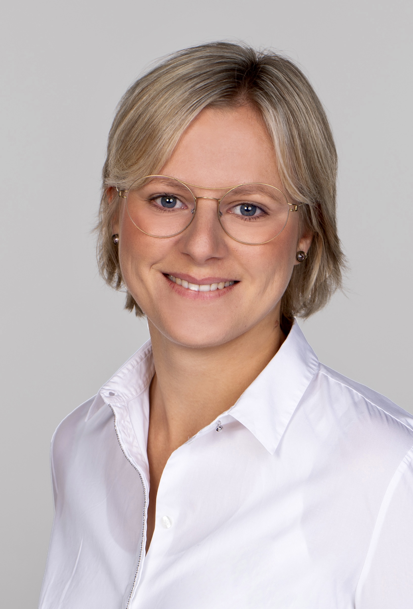Friederike Weber im Porträt. 